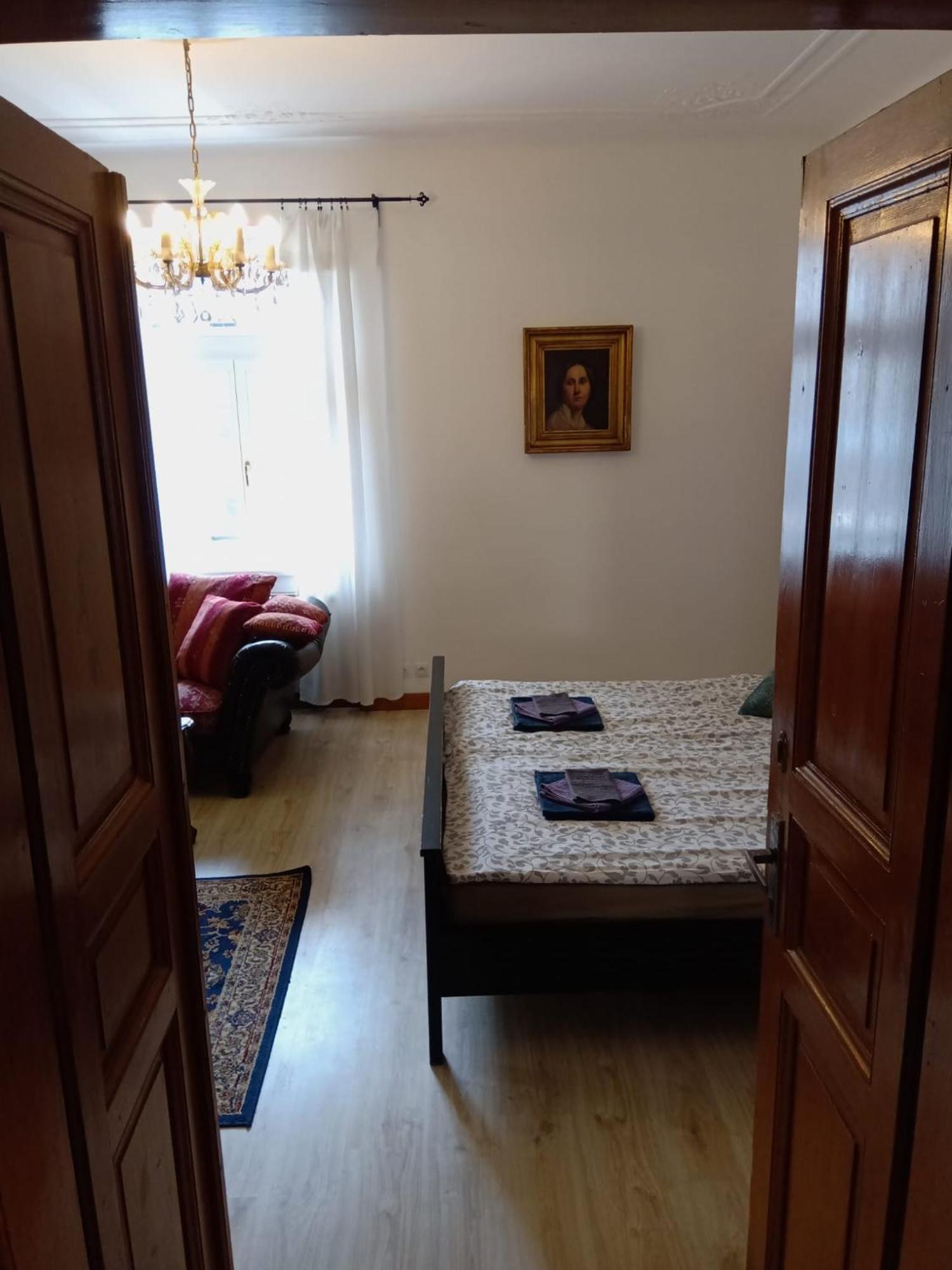 Historic Villa Apartments Prag Exteriör bild